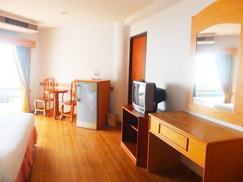 Skaw Beach Hotel Паттая Екстер'єр фото