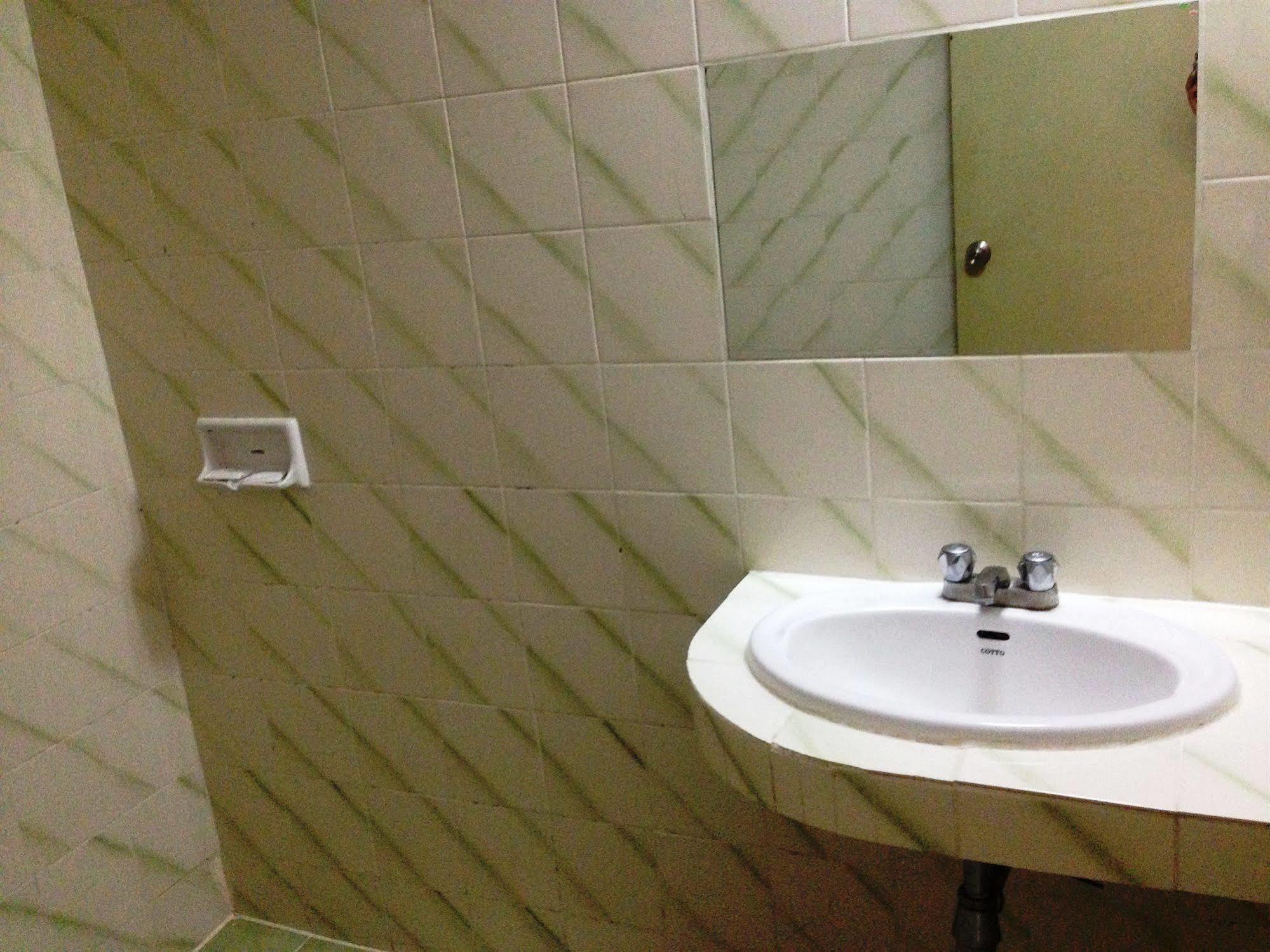Skaw Beach Hotel Паттая Екстер'єр фото