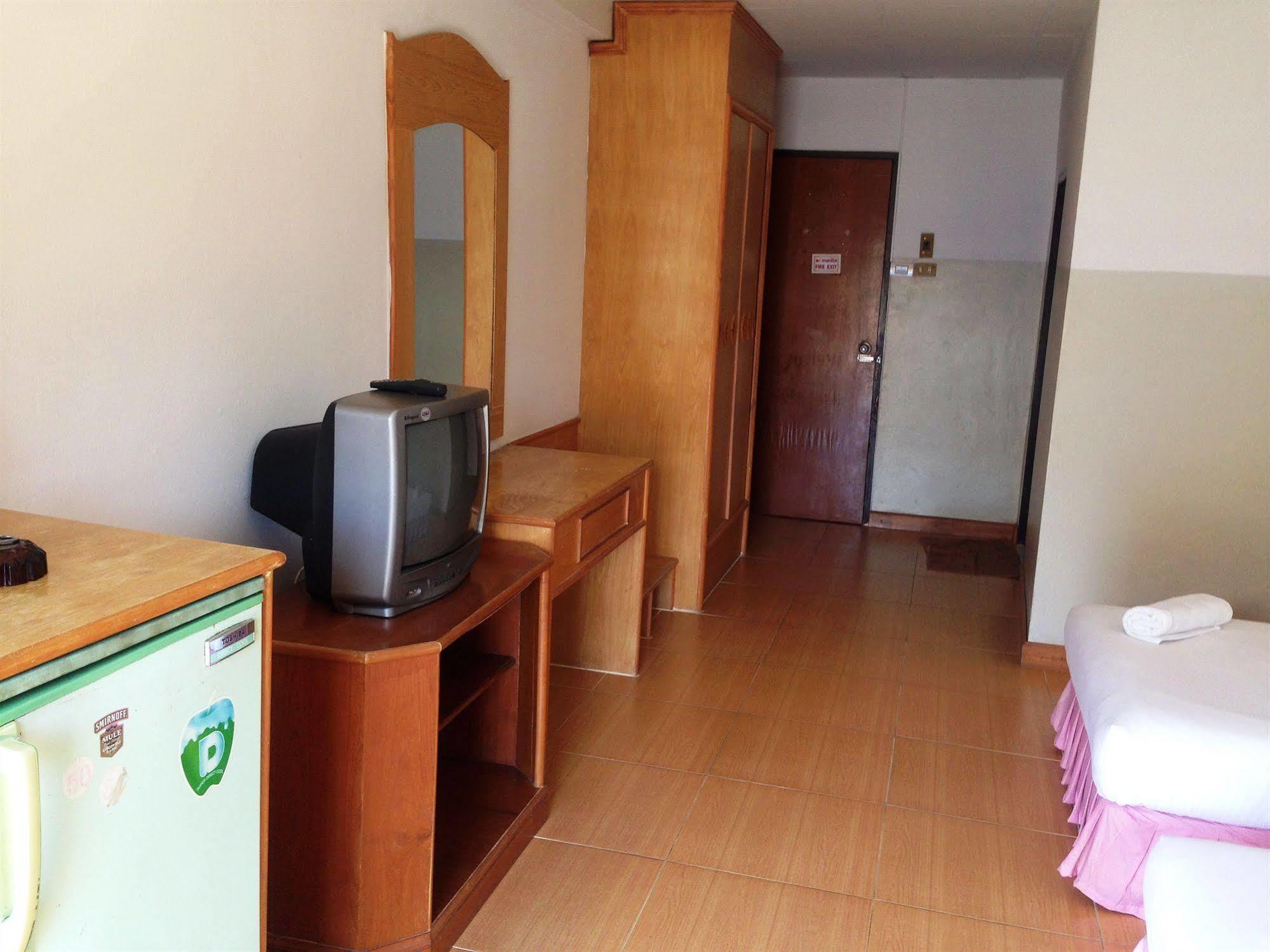 Skaw Beach Hotel Паттая Екстер'єр фото