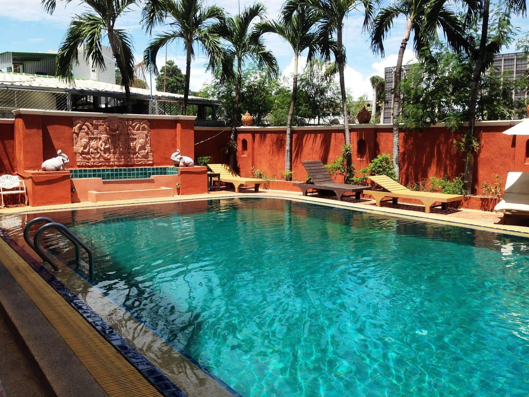 Skaw Beach Hotel Паттая Екстер'єр фото