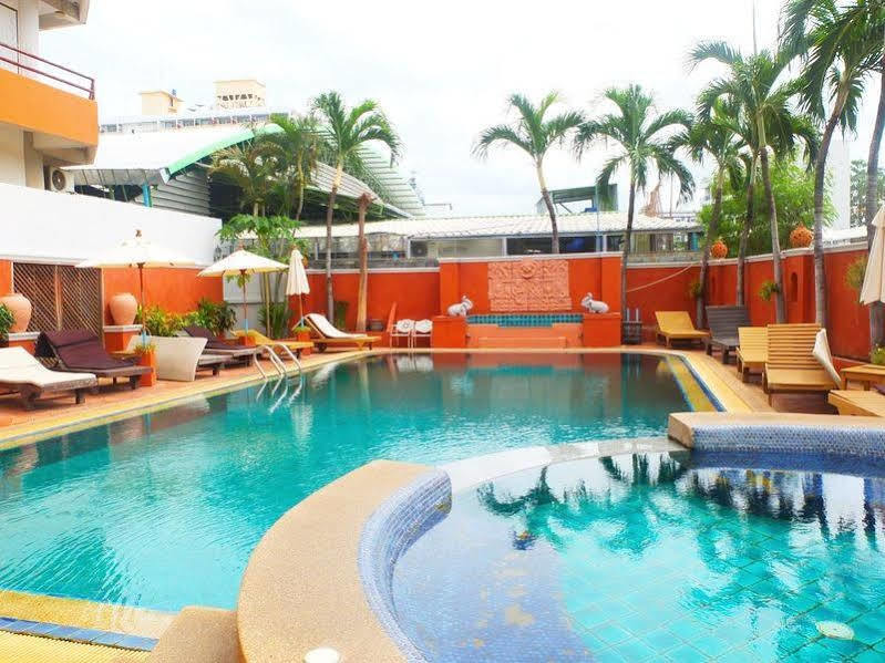 Skaw Beach Hotel Паттая Екстер'єр фото